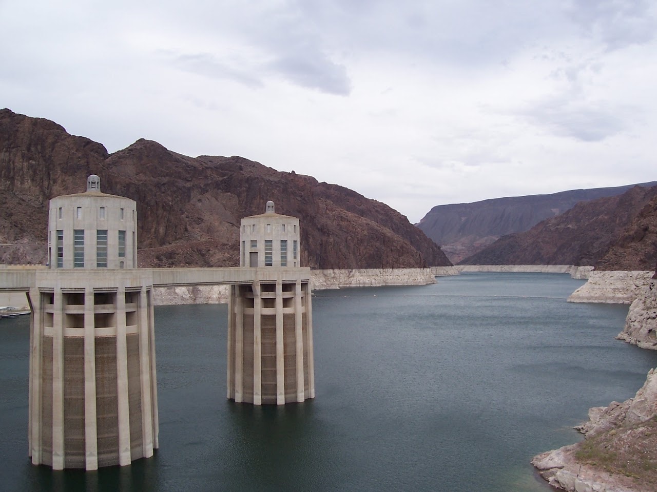 Large-scale infrastructure engineering project